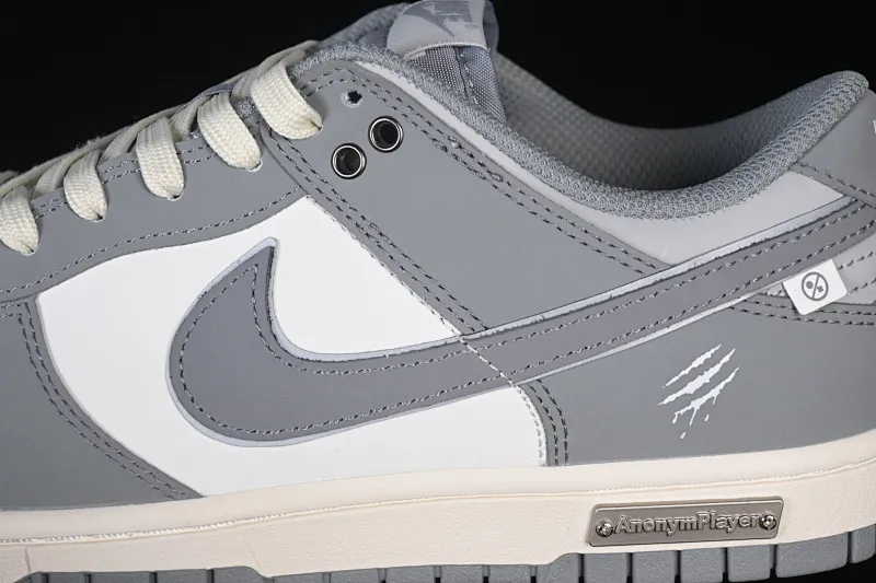 All categories Nk SB Dunk Series Nk SB Dunk Low High-end customized low-top sneakers Nike SB Dunk Low Anniversary high-end customized low-top casual sneakers GW0510-051
